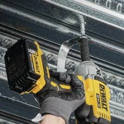 Wholesale 🤩 DEWALT PFM1411100 1/4 In. X 3 In. Screw-Bolt+ High Performance Screw Anchor (100-Pack) ⌛ -Owens Corning Shop 27758 5